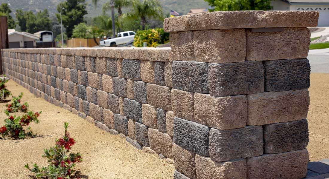 Keystone Retaining Wall Blocks Country Manor Wall and Column